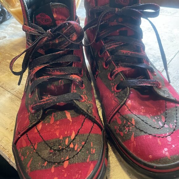 “Vans x Nightmare on Elm Street Sk8‐Hi Freddy Krueger Horror Pack Men’s 9 - Picture 8 of 8